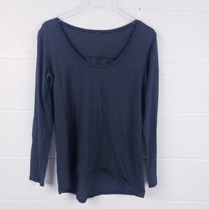Lululemon Long Sleeve Scoop Neck T-Shirt Dark Grey High Low Hem Size 8